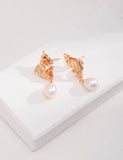 18K Minimally designed pearl earrings